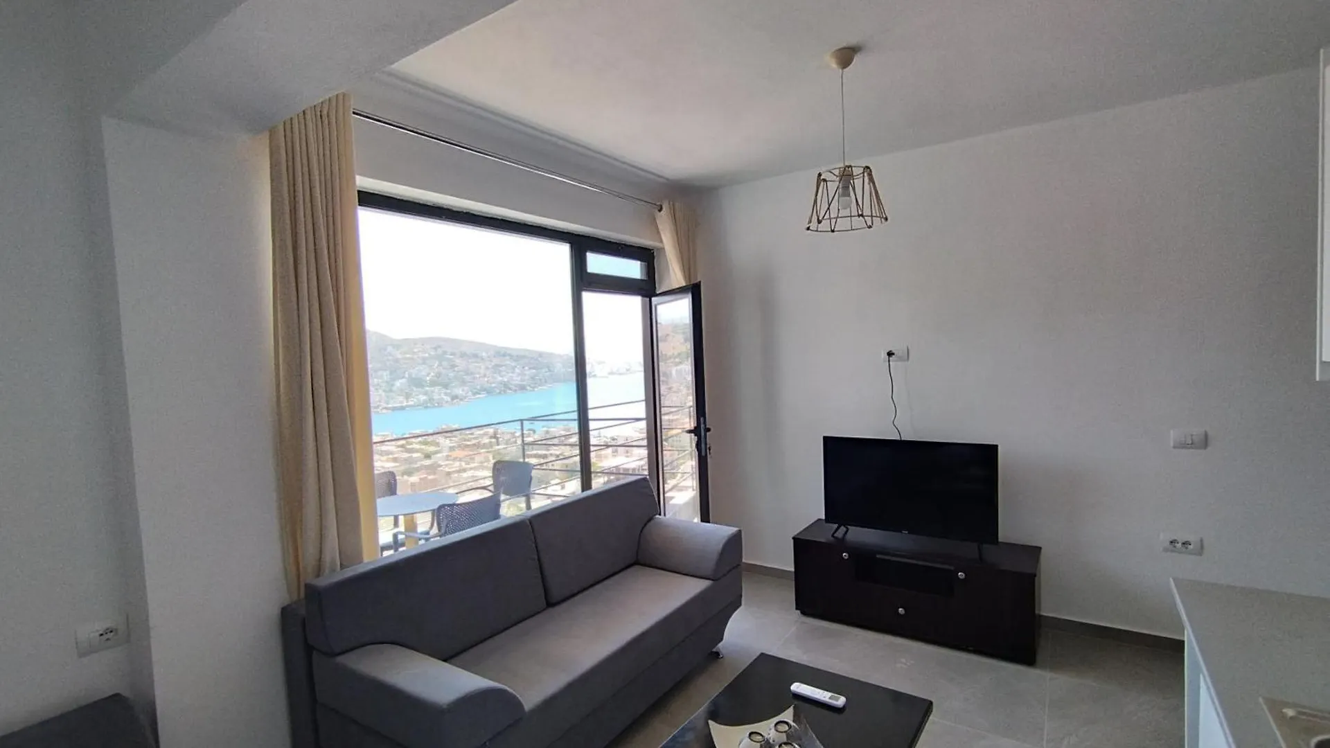 Horizon Hill Apartments Sarande Albania