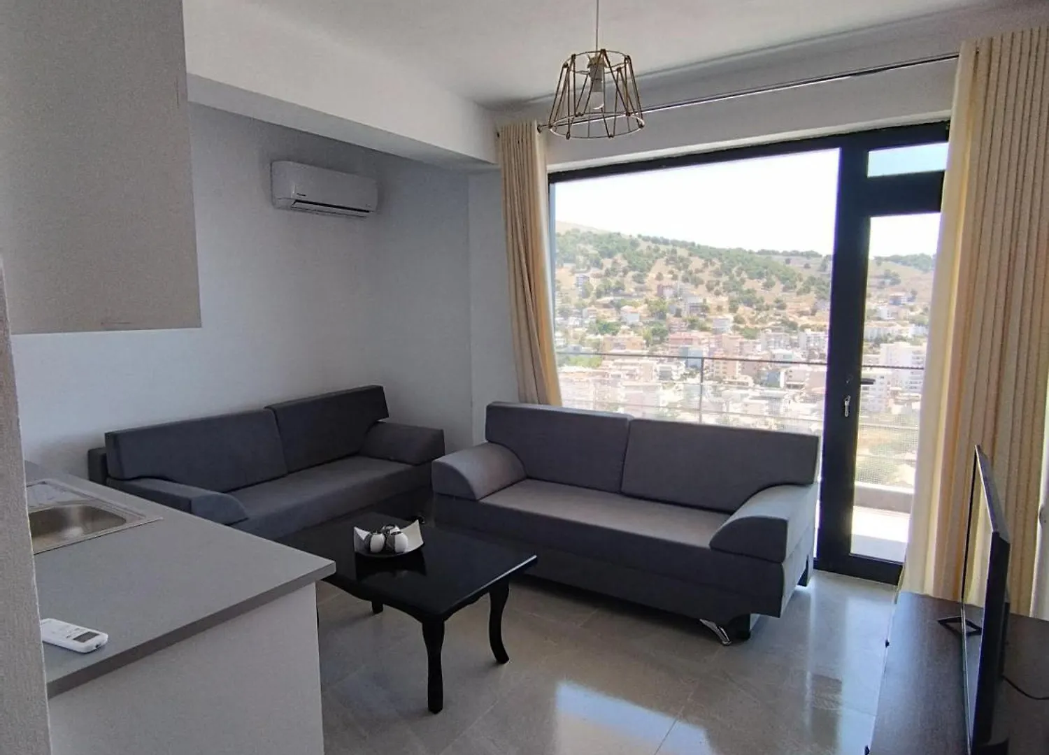Horizon Hill Apartments Sarande